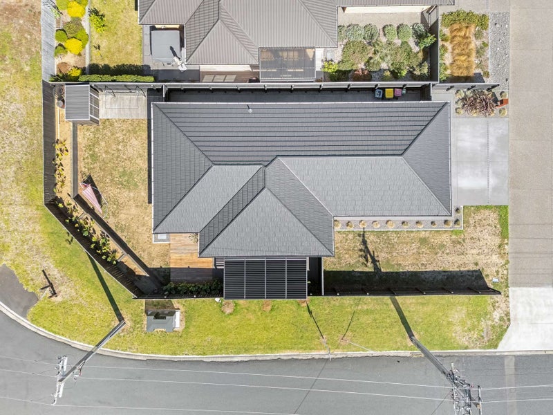 1 Rehua Place, Waiwhakaiho, New Plymouth - Carousel 35