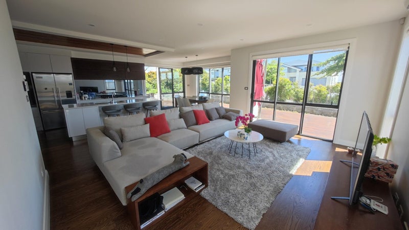 48 Te Oneroa Way, Long Bay, Auckland - Carousel 2