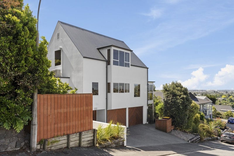 16 Merlewood Avenue, Cashmere, Christchurch - Carousel 2