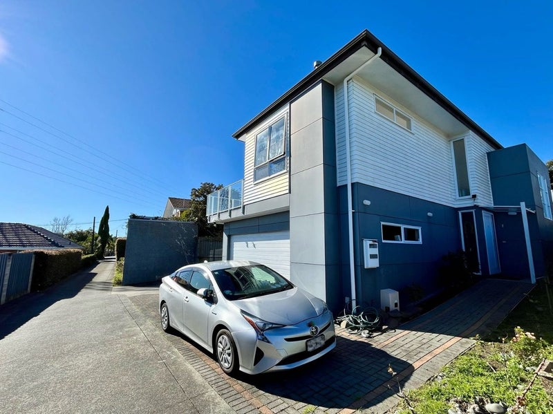 4 Olsen Avenue, Hillsborough, Auckland - Carousel 2