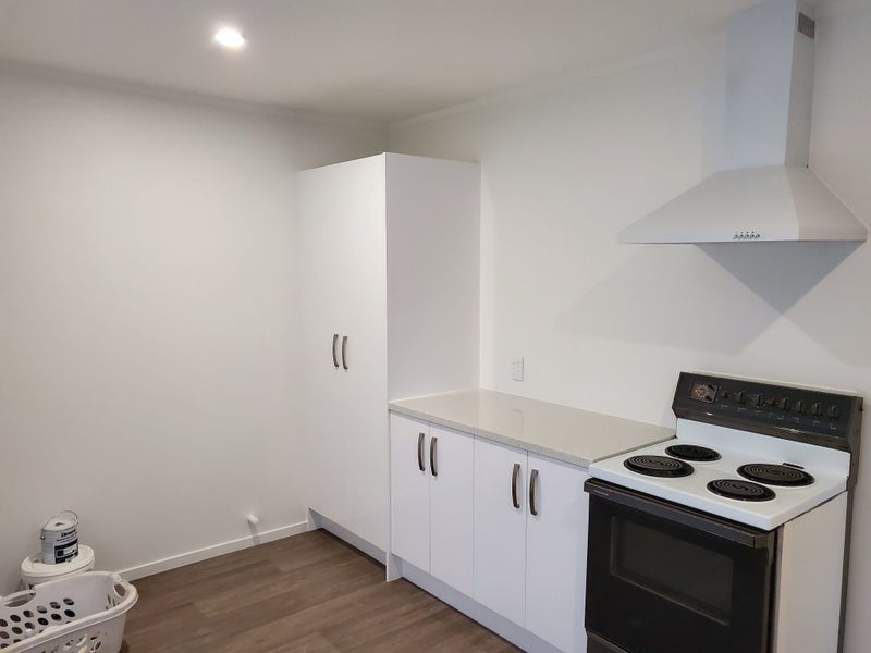 0 Domain Road - Carousel 2