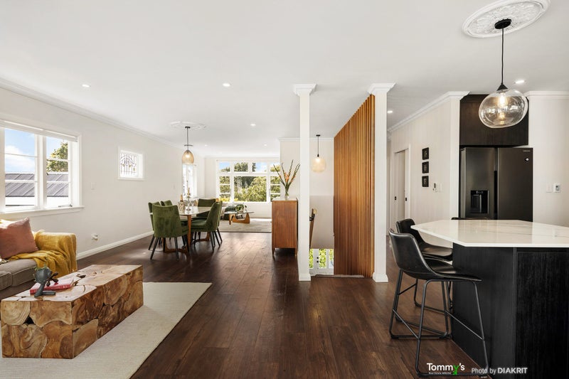 30 Ponsonby Road, Karori, Wellington - Carousel 2