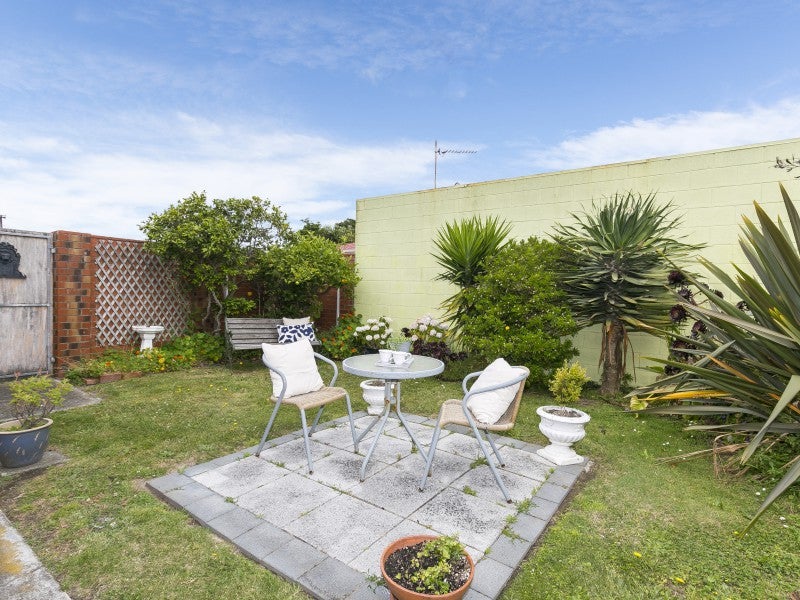 21 Tahi Street, Miramar, Wellington - Carousel 2