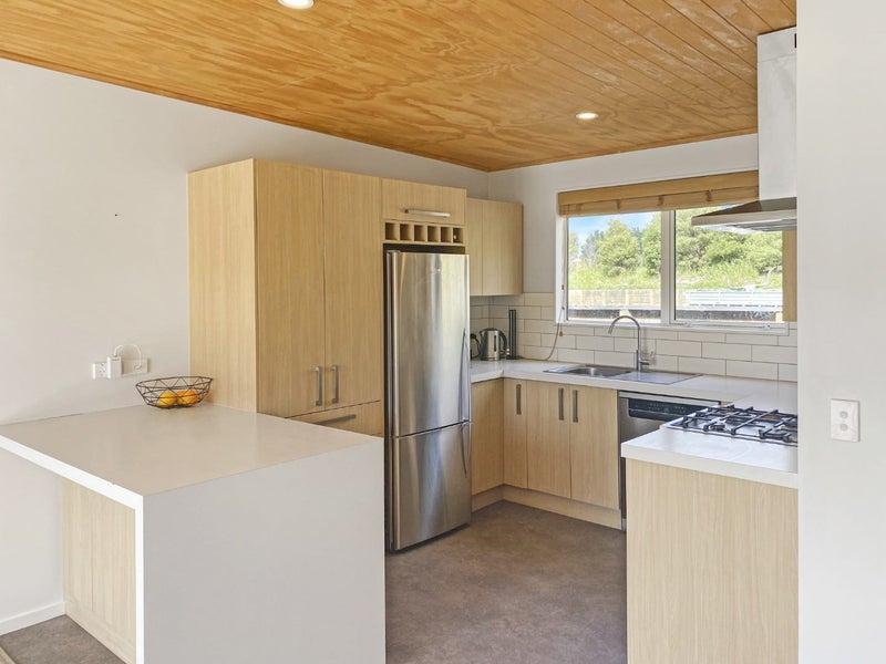 2/132 Ahuriri Road, Christchurch - Carousel 2