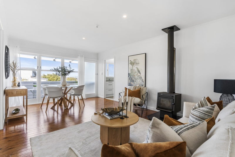 3/7 Lydia Avenue, Northcote, Auckland - Carousel 1