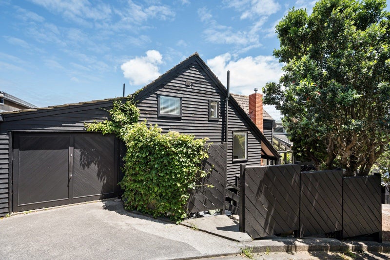 16 Indira Place, Khandallah, Wellington - Carousel 1