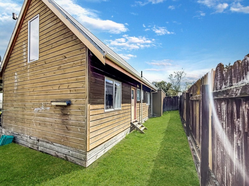 34 Hyde Avenue, Richmond Heights, Taupō - Carousel 11