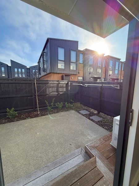 6/20 Fitzherbert Road, Wainuiomata, Lower Hutt - Carousel 11