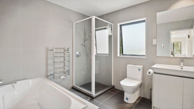 6A Blenheim Street, Glenfield, Auckland - Carousel 11