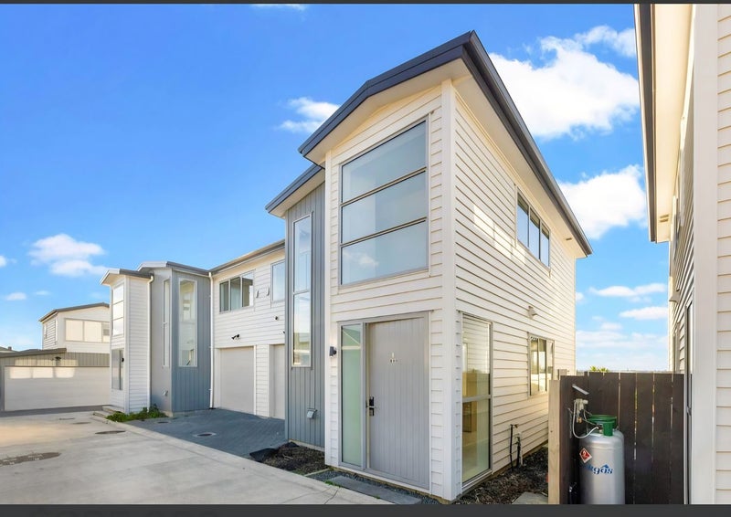 10B Playfair Road, Mount Roskill, Auckland - Carousel 2