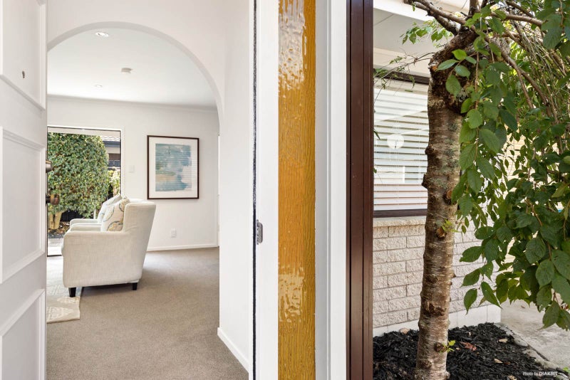 2/49 Kingsway Avenue, Sandringham, Auckland - Carousel 2