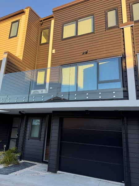 10/130 Rosebank Road, Avondale, Auckland - Carousel 2