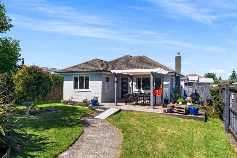 34A Sheppard Street, Gate Pa, Tauranga - Carousel 1