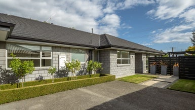 9 Hyde Place, Springlands, Blenheim - Carousel 1