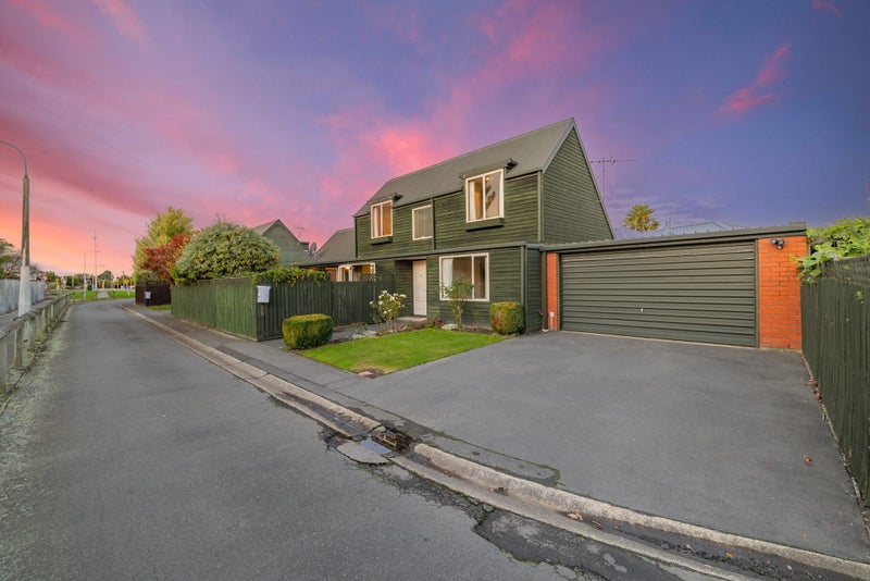 1B Phoenix Lane, Northcote, Christchurch - Carousel 21