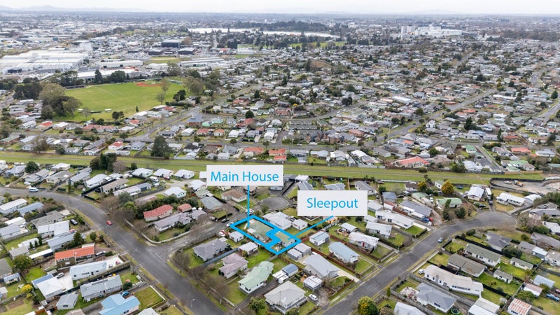 4 Bremridge Place, Melville, Hamilton - Carousel 2