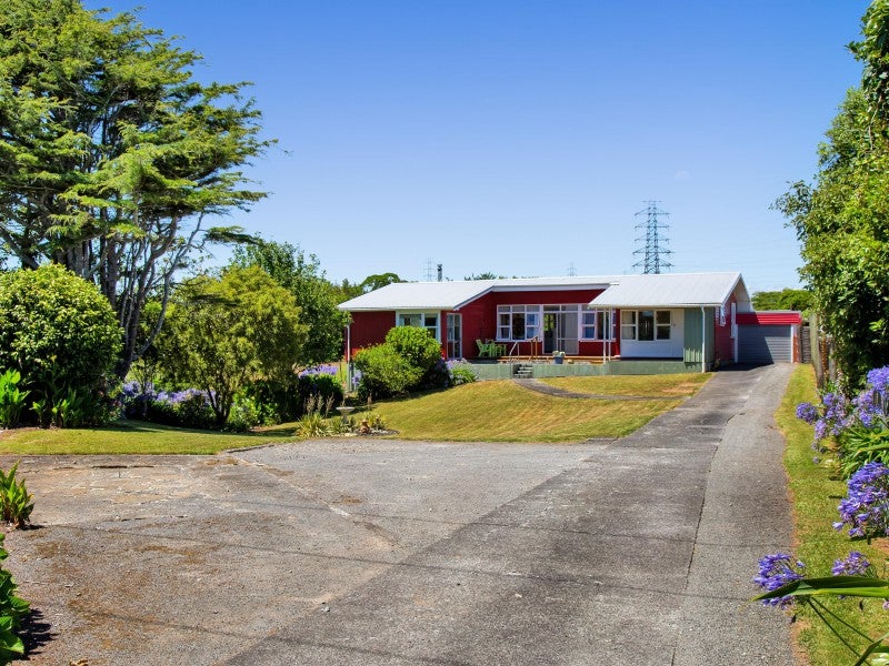 24 Tarahua Road, Vogeltown, New Plymouth - Carousel 1