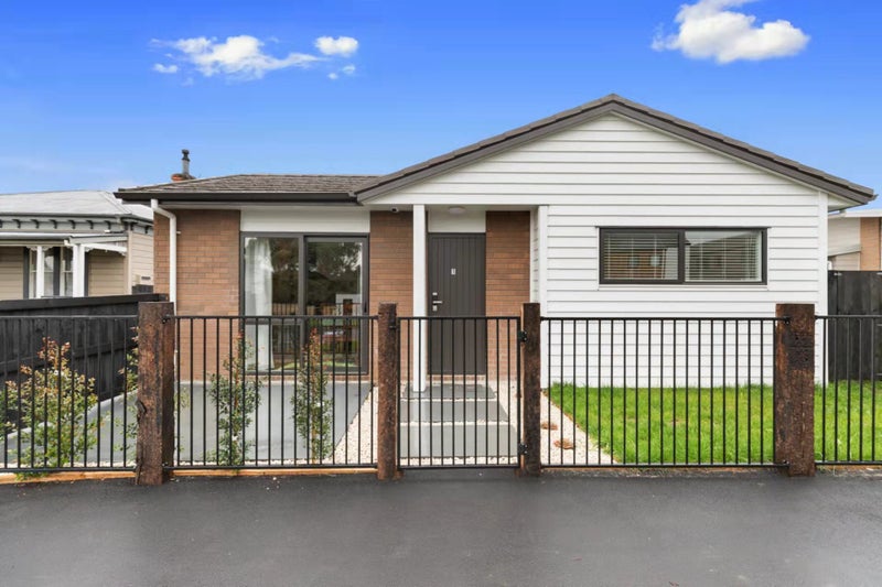1/23 Campbell Street, Frankton, Hamilton - Carousel 1