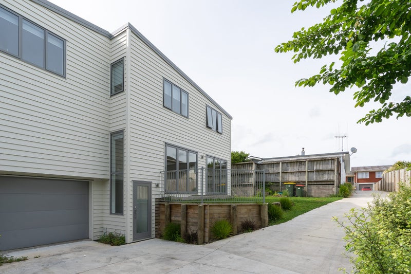 5A Stewart Place, Melville, Hamilton - Carousel 20