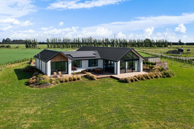 594 Homebush Road, Christchurch - Carousel 2