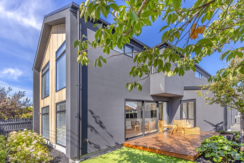 129 Bishop Street, St Albans, Christchurch - Carousel 2