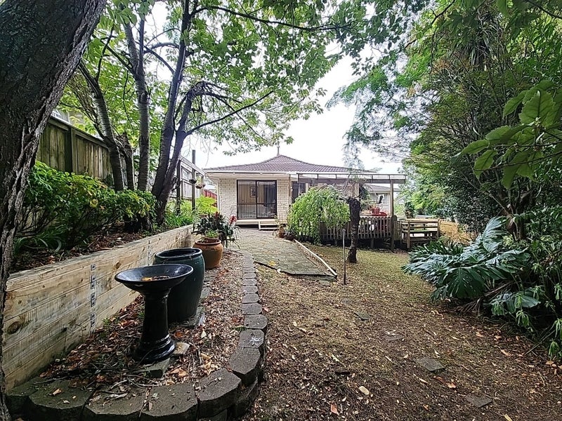 8B Walpole Avenue, Hillpark, Auckland - Carousel 1