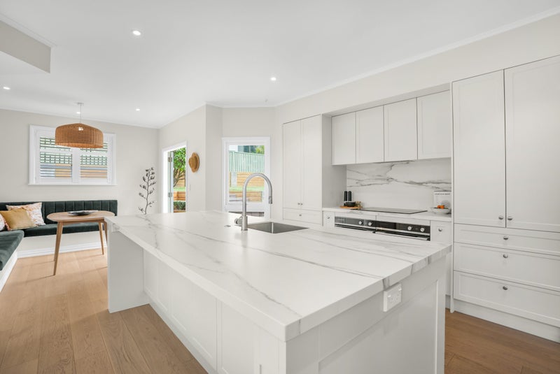 49 Clutha Avenue, Khandallah, Wellington - Carousel 2