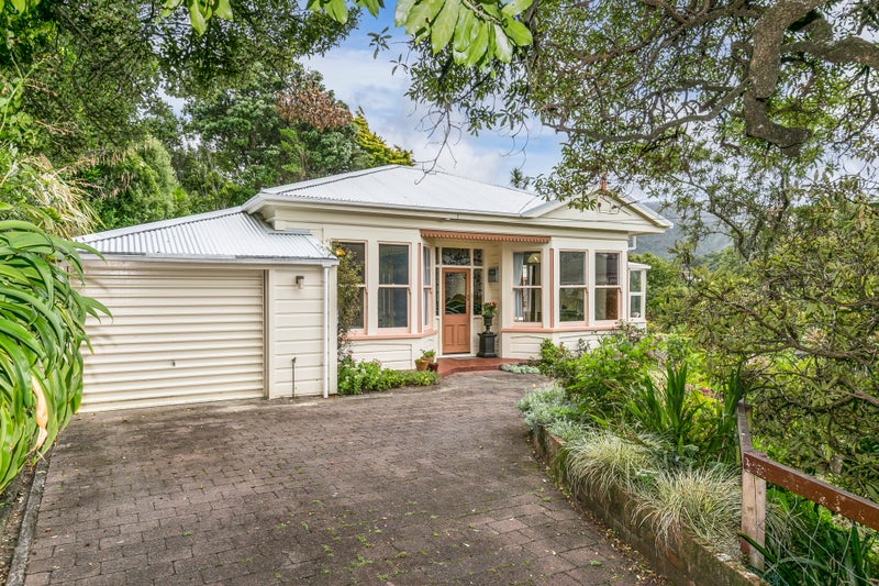 24 Orari Street, Ngaio, Wellington - Carousel 1