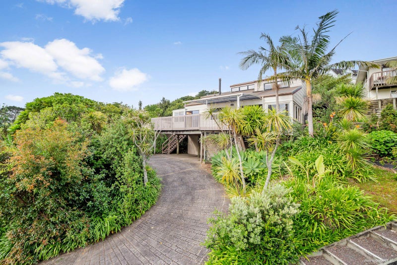 30 Telstar Place, Beach Haven, Auckland - Carousel 2