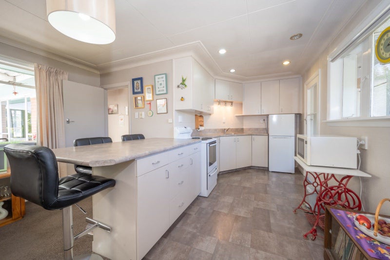 136 Centennial Avenue, Alexandra, Alexandra - Carousel 2