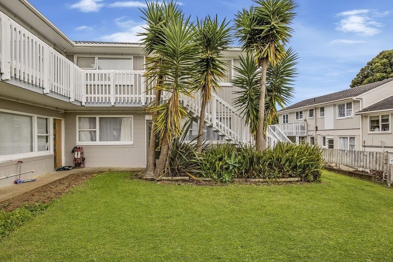 6/2A Ewenson Avenue, Ellerslie, Auckland - Carousel 6