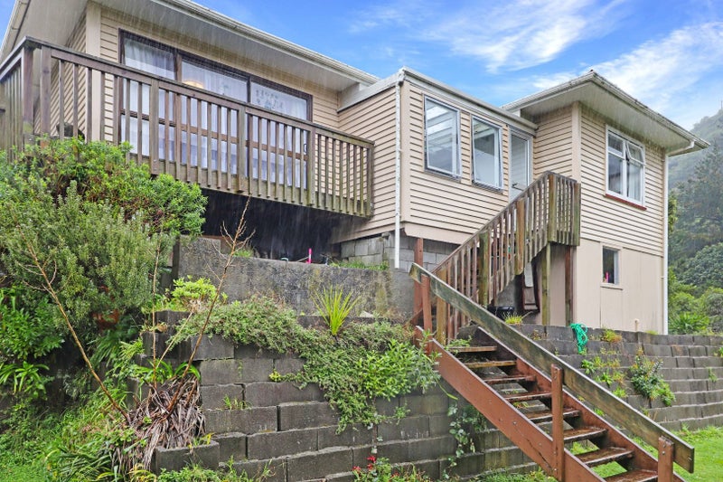 182 Park Road, Belmont, Lower Hutt - Carousel 12