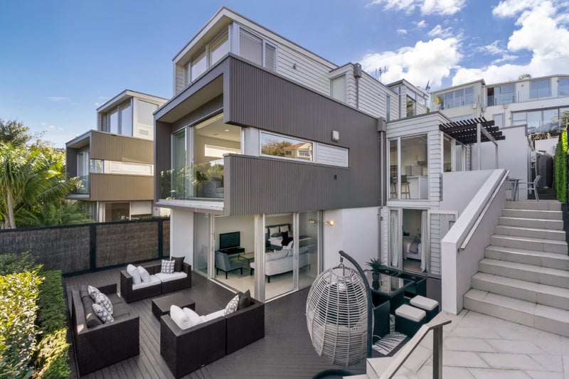 161D Paritai Drive, Orakei, Auckland - Carousel 1