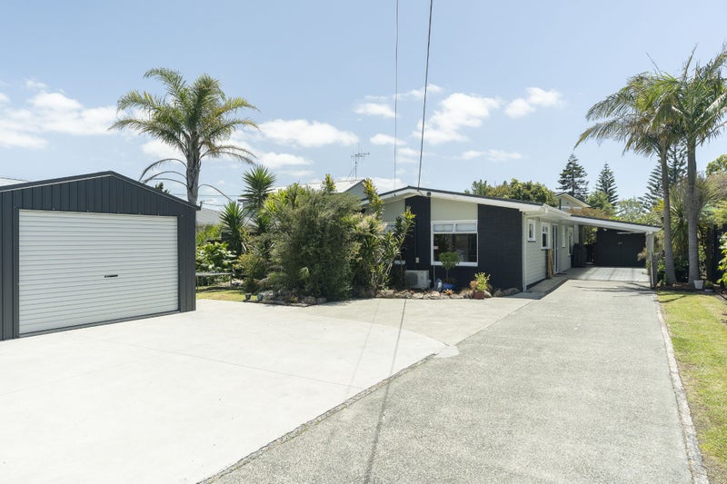 10 Te Puia Street, Kamo, Whangarei - Carousel 1