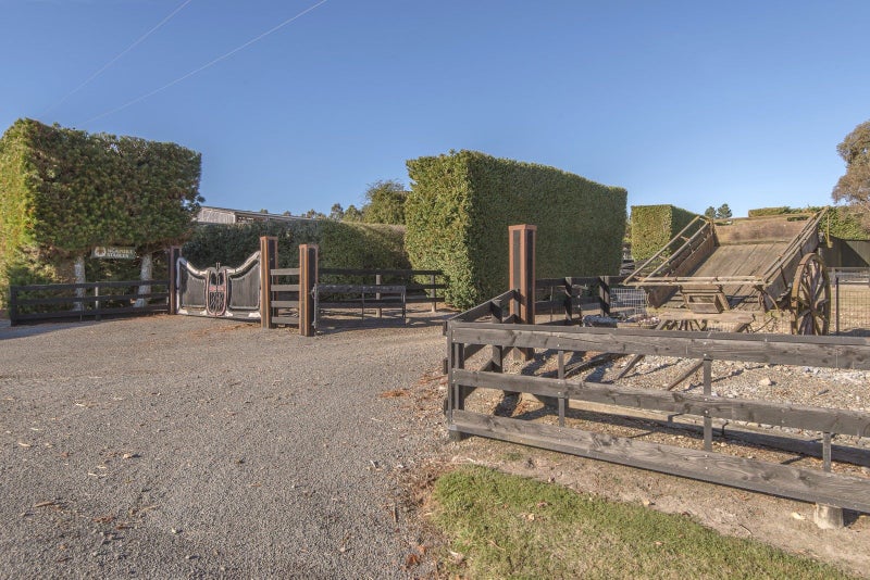 434 Carrs Road, Loburn - Carousel 36