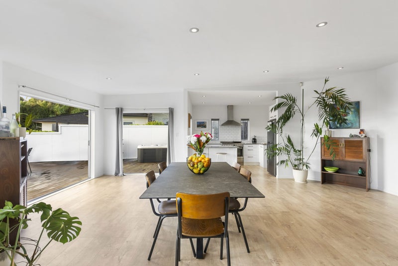 3/42 Deep Creek Road, Torbay, Auckland - Carousel 1