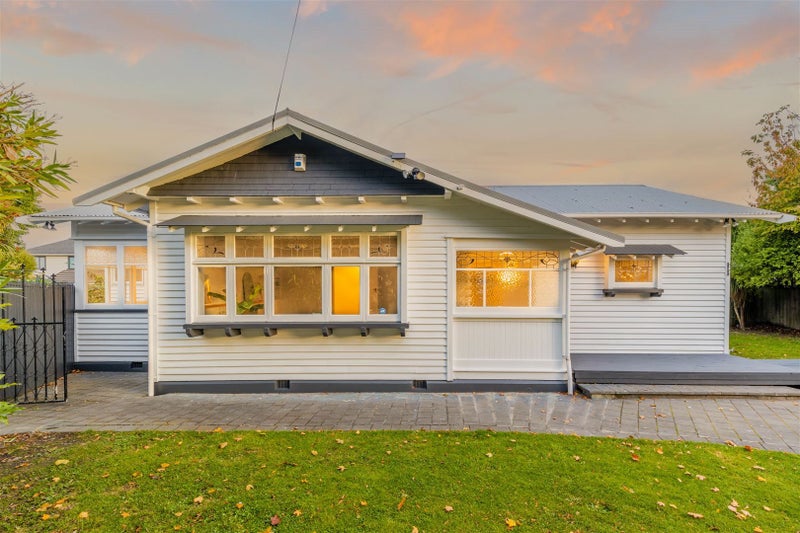 678 Avonside Drive, Avonside, Christchurch - Carousel 1