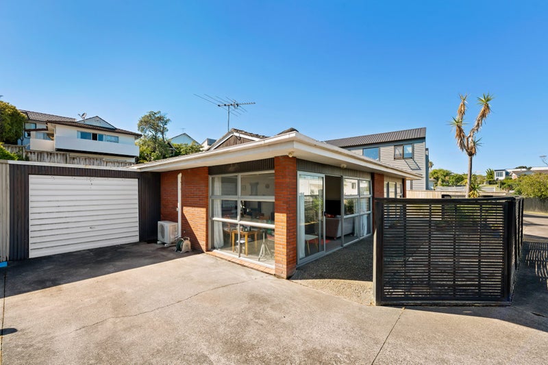 1/18 Clovelly Road, Bucklands Beach, Auckland - Carousel 2