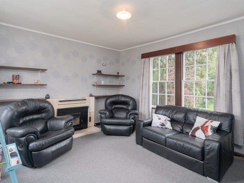 25 Piko Crescent, Riccarton, Christchurch - Carousel 2
