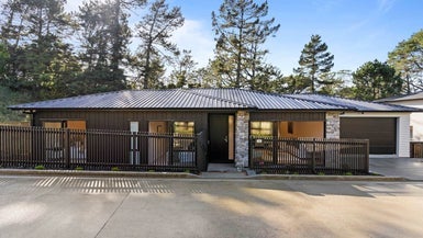 14 Countryside Way, Fairview Heights, Auckland - Carousel 1