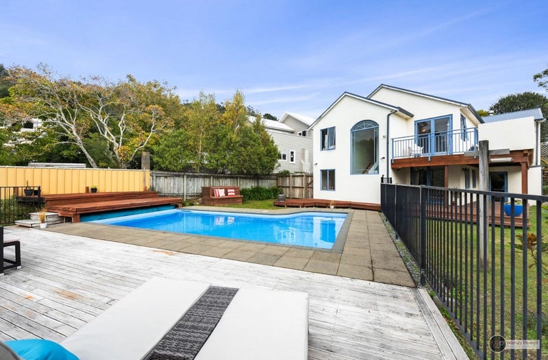 41 Poole Crescent, Wainuiomata, Lower Hutt - Carousel 6