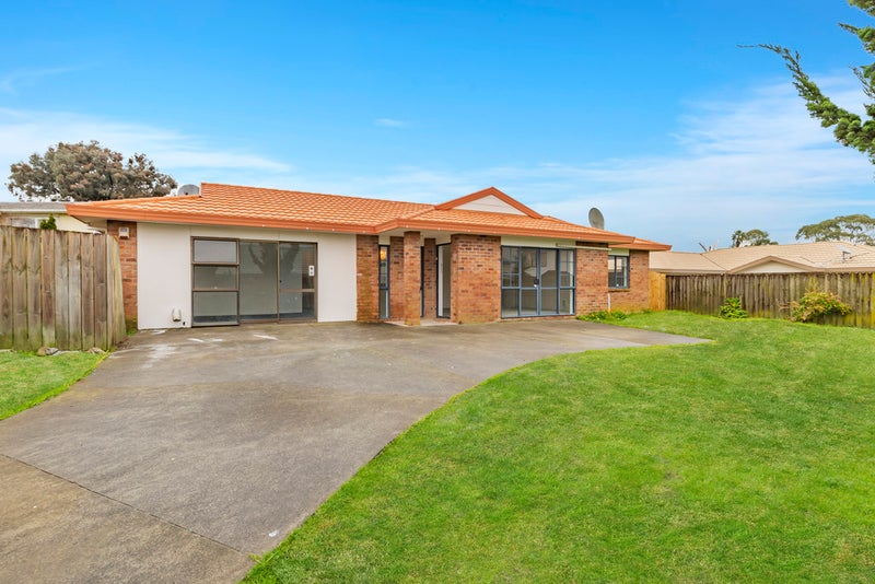 13 Grangewood Close, Favona, Auckland - Carousel 1