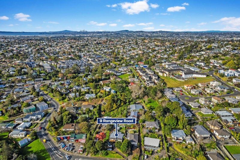9 Rangeview Road, Sunnyvale, Auckland - Carousel 23