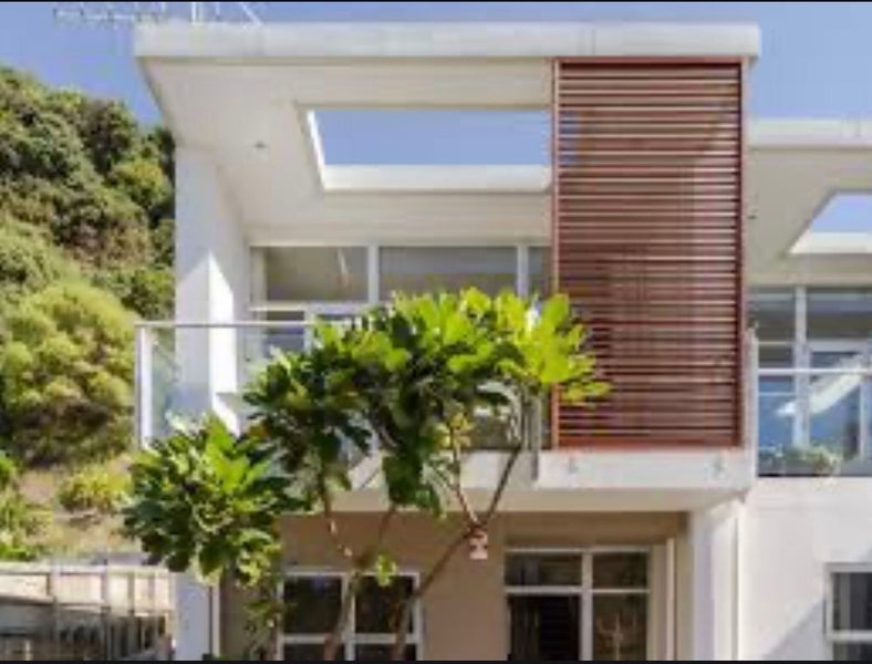 2/306 Evans Bay Parade, Hataitai, Wellington - Carousel 1