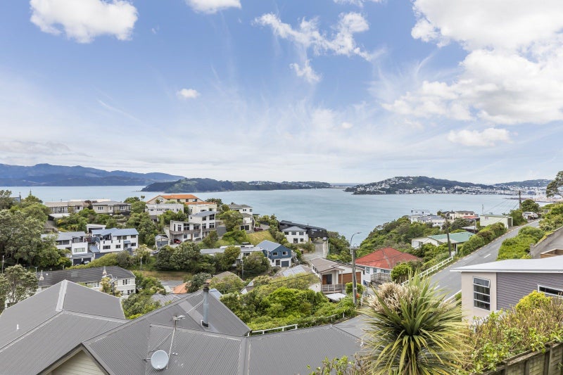 22D Mandalay Terrace, Khandallah, Wellington - Carousel 2