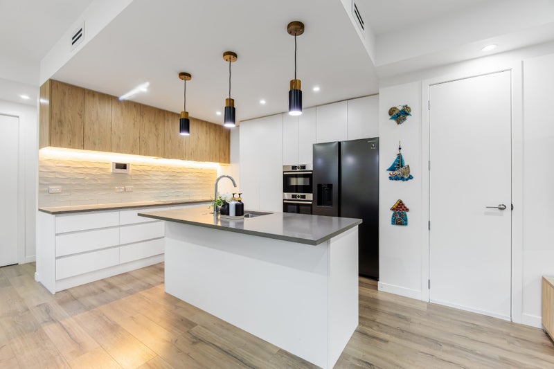 8 Windlass Street, Long Bay, Auckland - Carousel 1