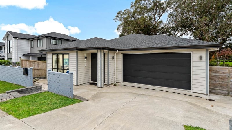 32 Patrick Rice Drive, Swanson, Auckland - Carousel 1