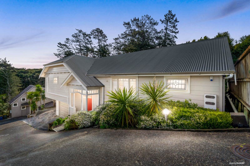 136A Birkenhead Avenue, Birkenhead, Auckland - Carousel 1