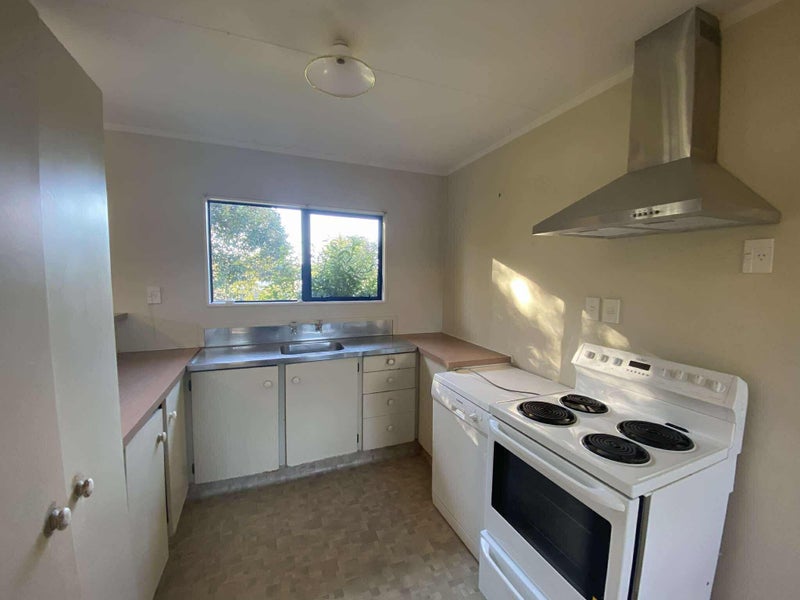 6B Ferndown Close, Brookfield, Tauranga - Carousel 2