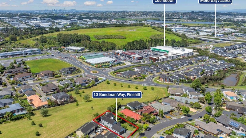 13 Bundoran Way, Pinehill, Auckland - Carousel 1